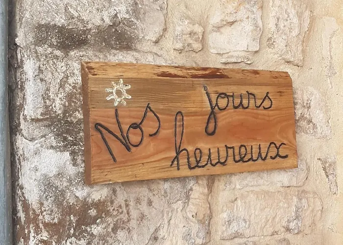 Nos Jours Heureux *